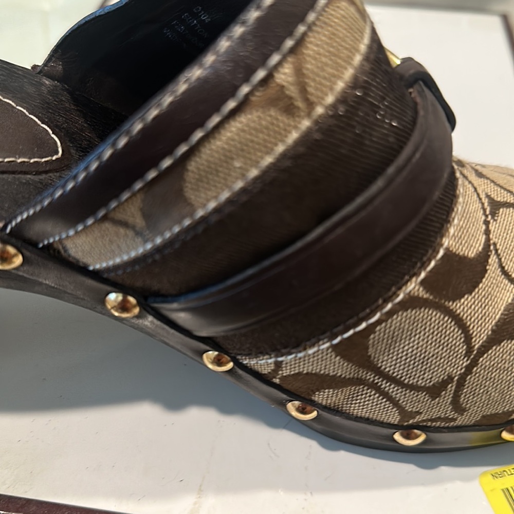 Preowned Authentic Coach mules - Picture 11 of 11